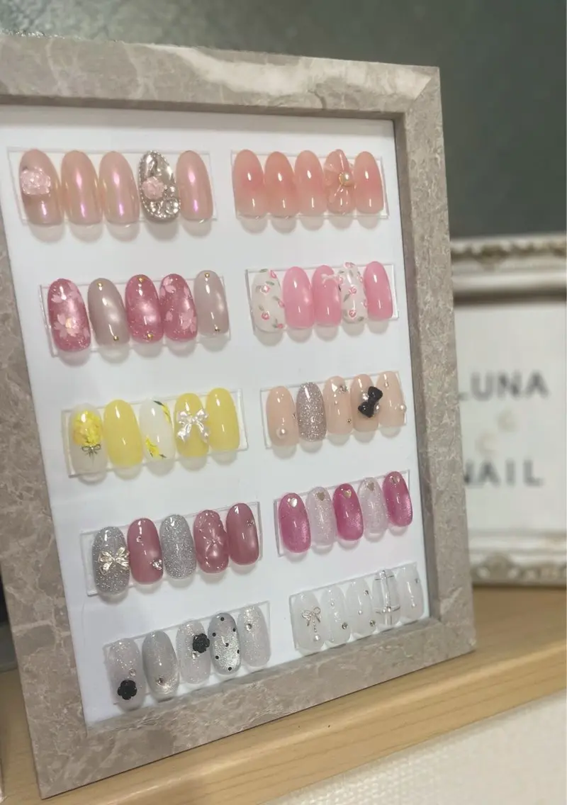 ネイル 春ネイル ハンドネイル LUNA NAIL ayuのネイルデザイン