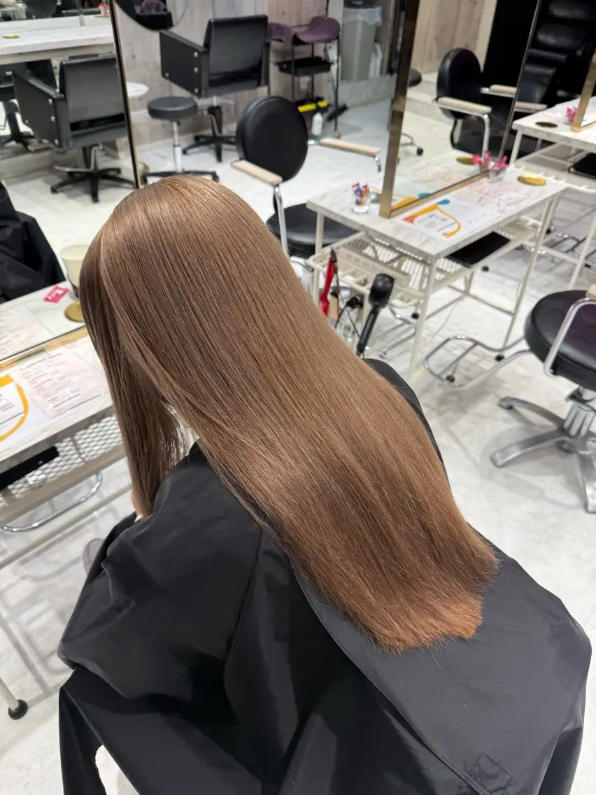 ミディアム カラー ベージュカラー ブリーチ ブロンド ピンクカラー ヘアカラー 【🥀履歴修正🥀】 ハイトーン職人/拓真のヘアスタイル