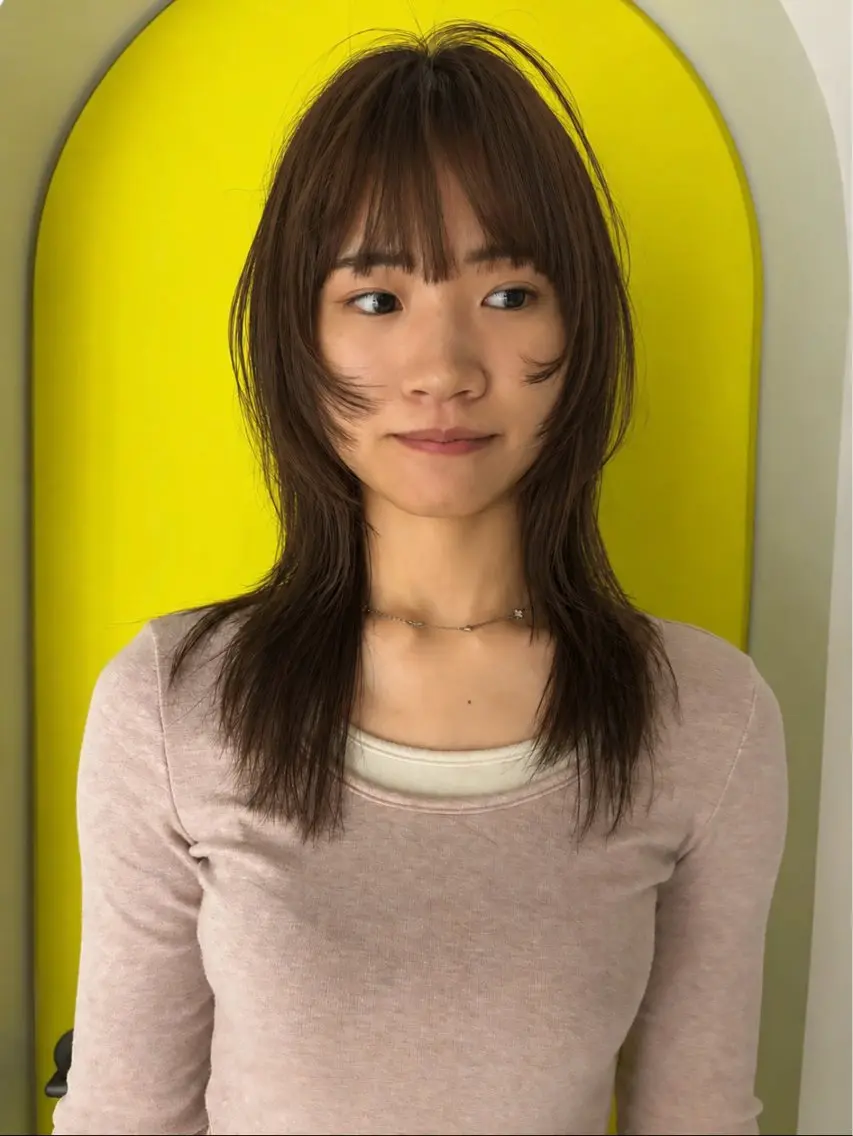 セミロング レイヤーカット カット ヘアカラー トリートメント 田中 隼斗のヘアスタイル