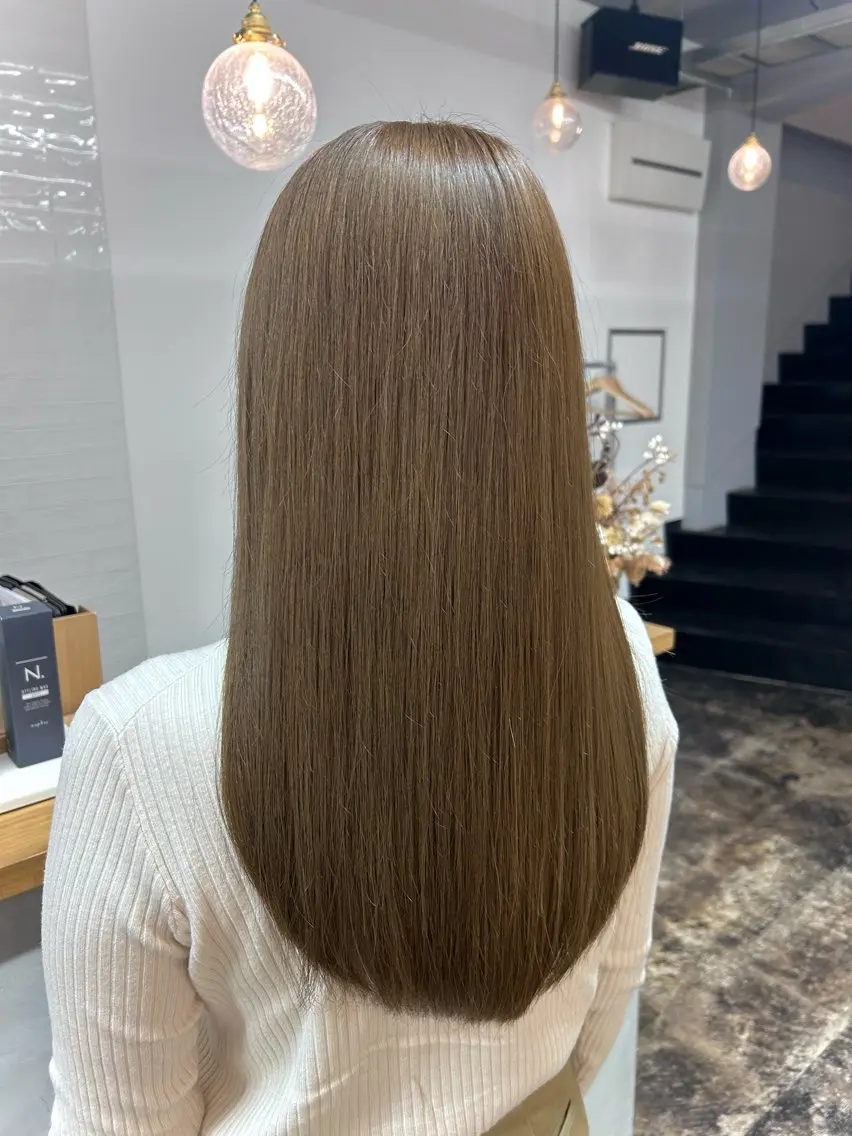 ロング カラー 髪質改善 カット ヘアカラー トリートメント sol. ayakaのヘアスタイル