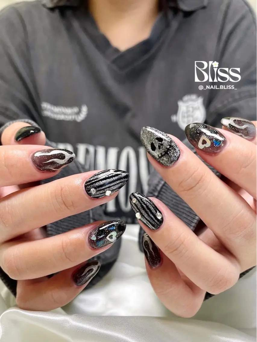 ネイル ハロウィン マグネットネイル 持ち込み ハンドネイル NAIL BLISSのネイルデザイン
