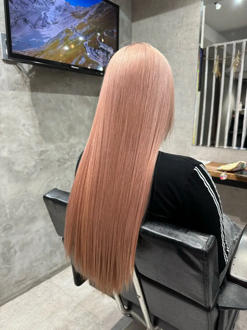 ロング カラー ベージュカラー ピンクカラー ピンクベージュ ヘアカラー 矢島颯哉/ハイトーン ブリーチカラー💎のヘアスタイル