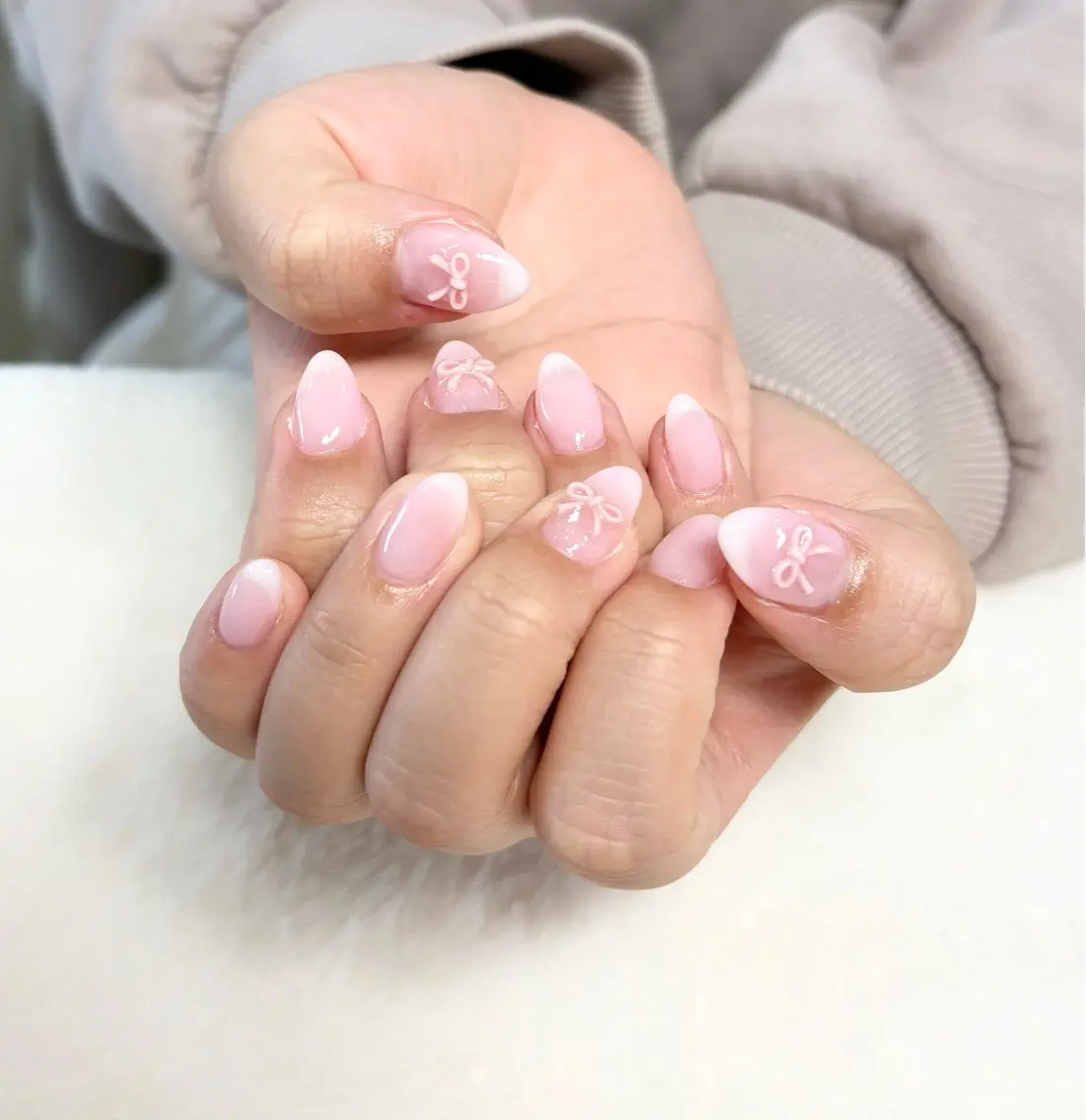 ネイル フレンチネイル 持ち込み ピンク シンプルネイル mogu_ noru.nailのネイルデザイン