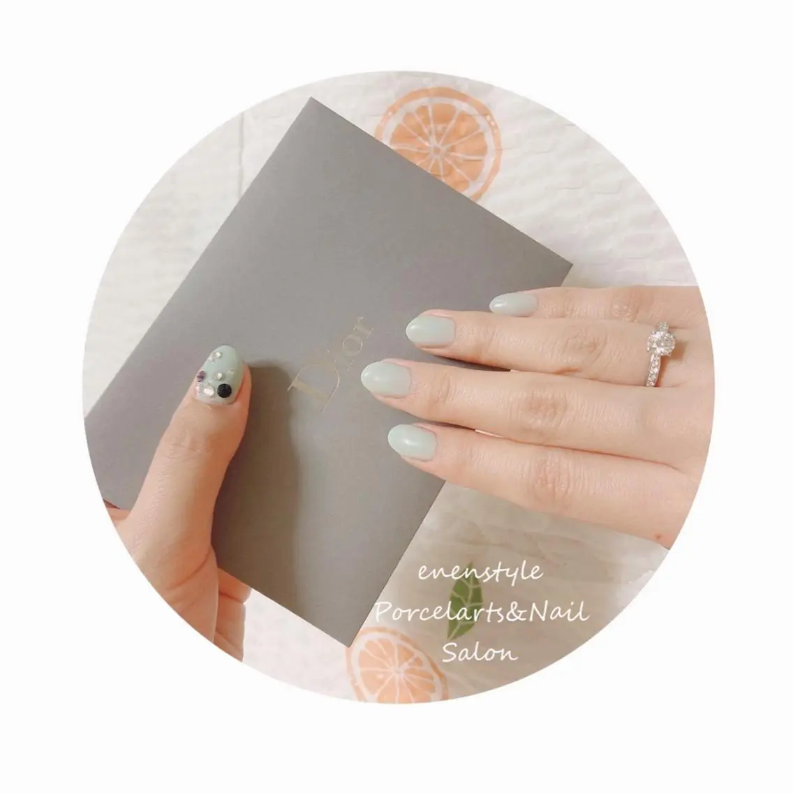 ショート ネイル ジェルネイル ニュアンスネイル オフィスネイル ワンカラーネイル パラジェル 🐾enen style 🐾のネイルデザイン