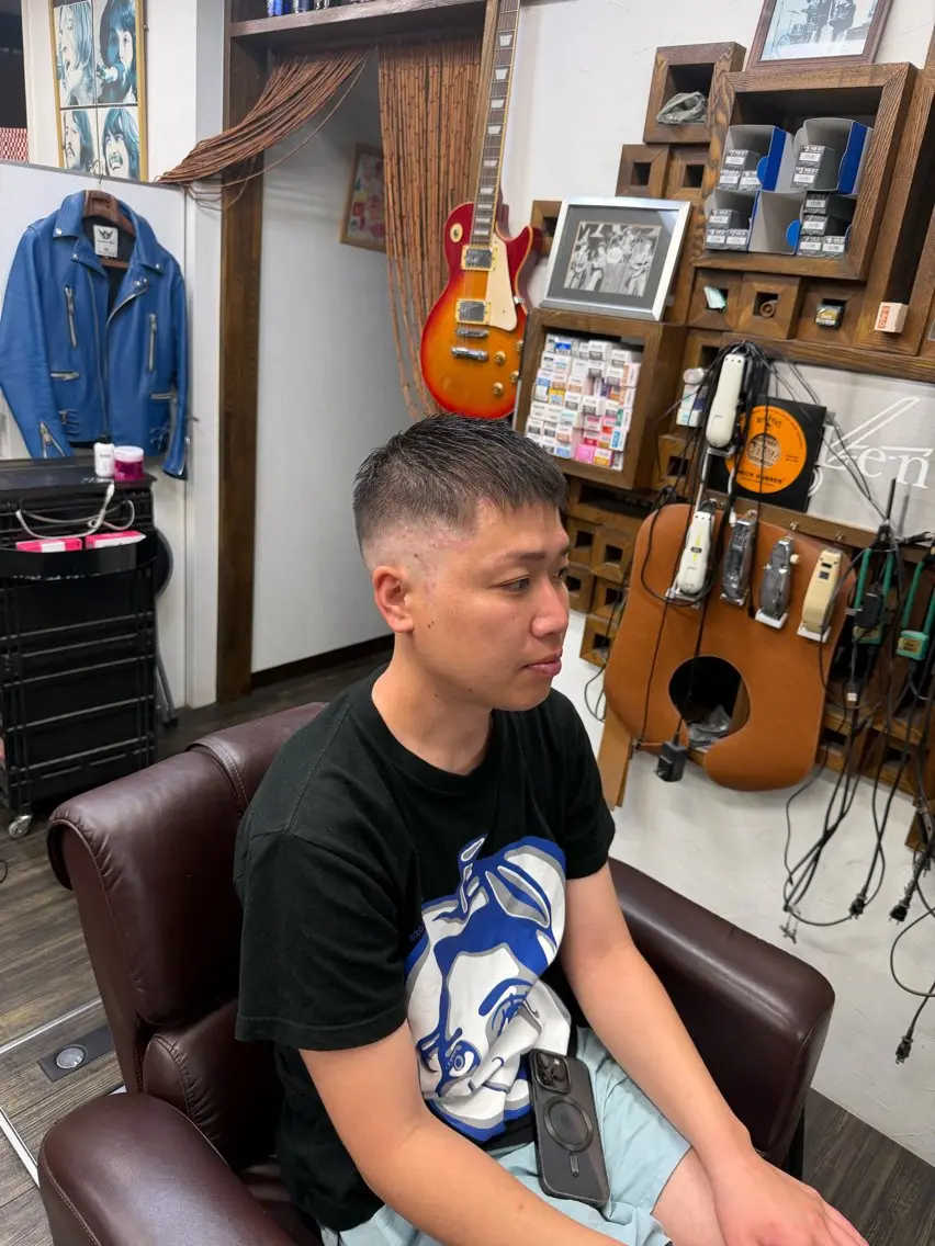 ショート メンズ 高東 俊介のヘアスタイル
