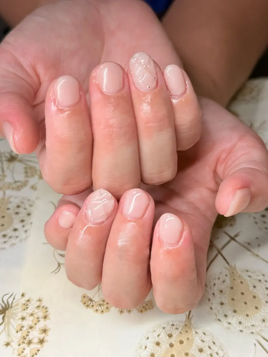 ネイル オフィスネイル ピンク ショートネイル ハンドネイル miel nailのネイルデザイン
