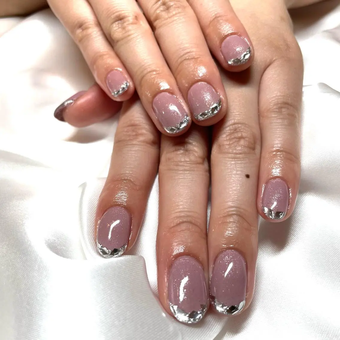 ネイル フレンチネイル ガラスフレンチ ハンドネイル nailsalon miiのネイルデザイン