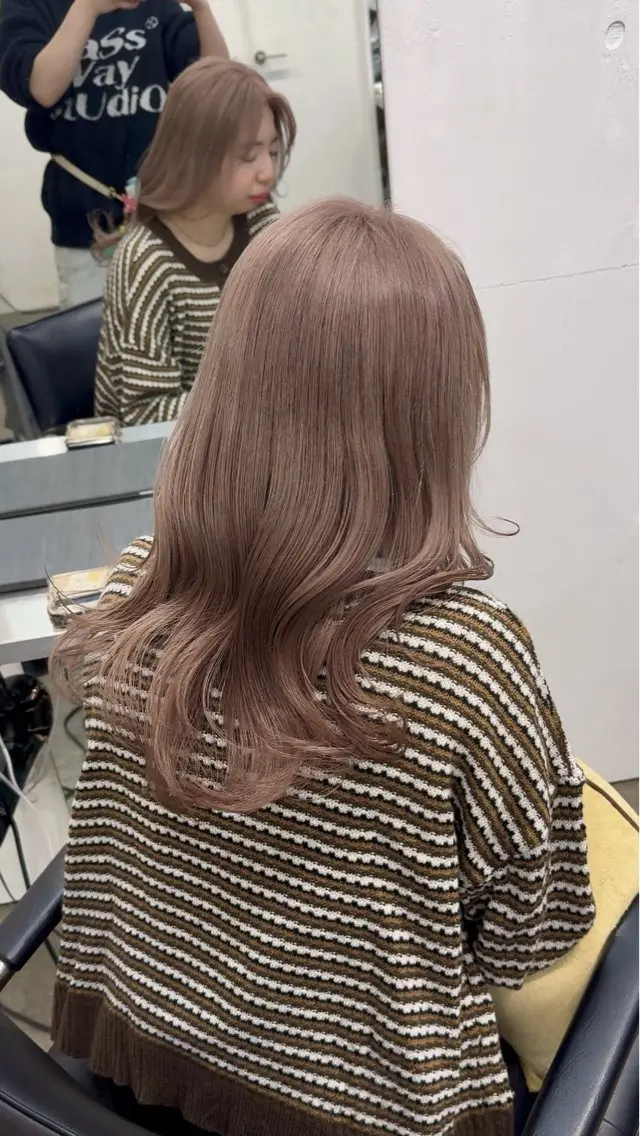 ミディアム カラー 新宿 似合わせカラー HINAのヘアスタイル