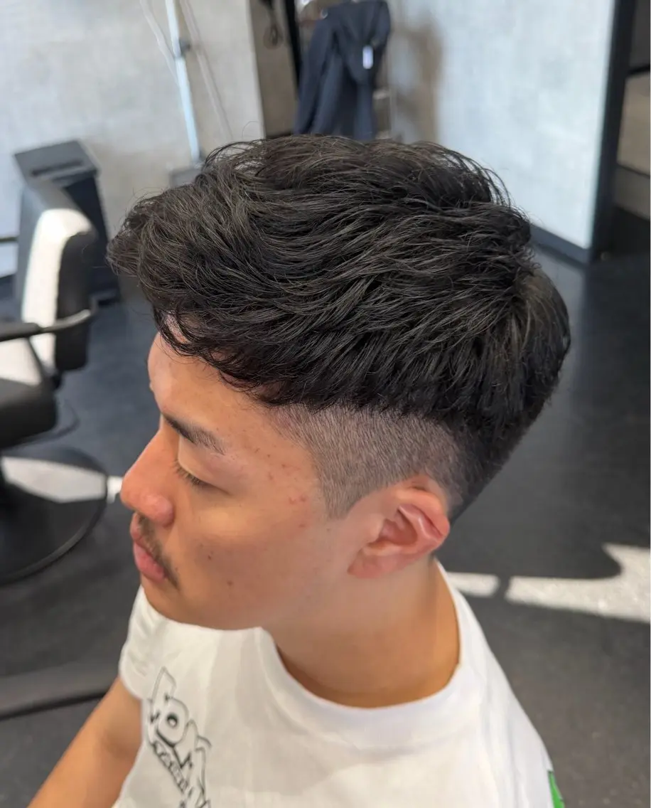 ショート メンズ くせ毛 カット 清水 悠羽のヘアスタイル