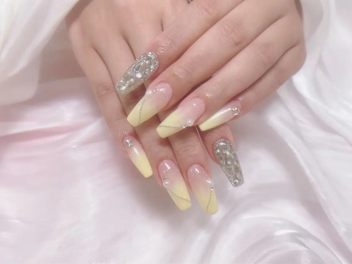 ネイル ジョリ kasumi🌹💅のネイルデザイン