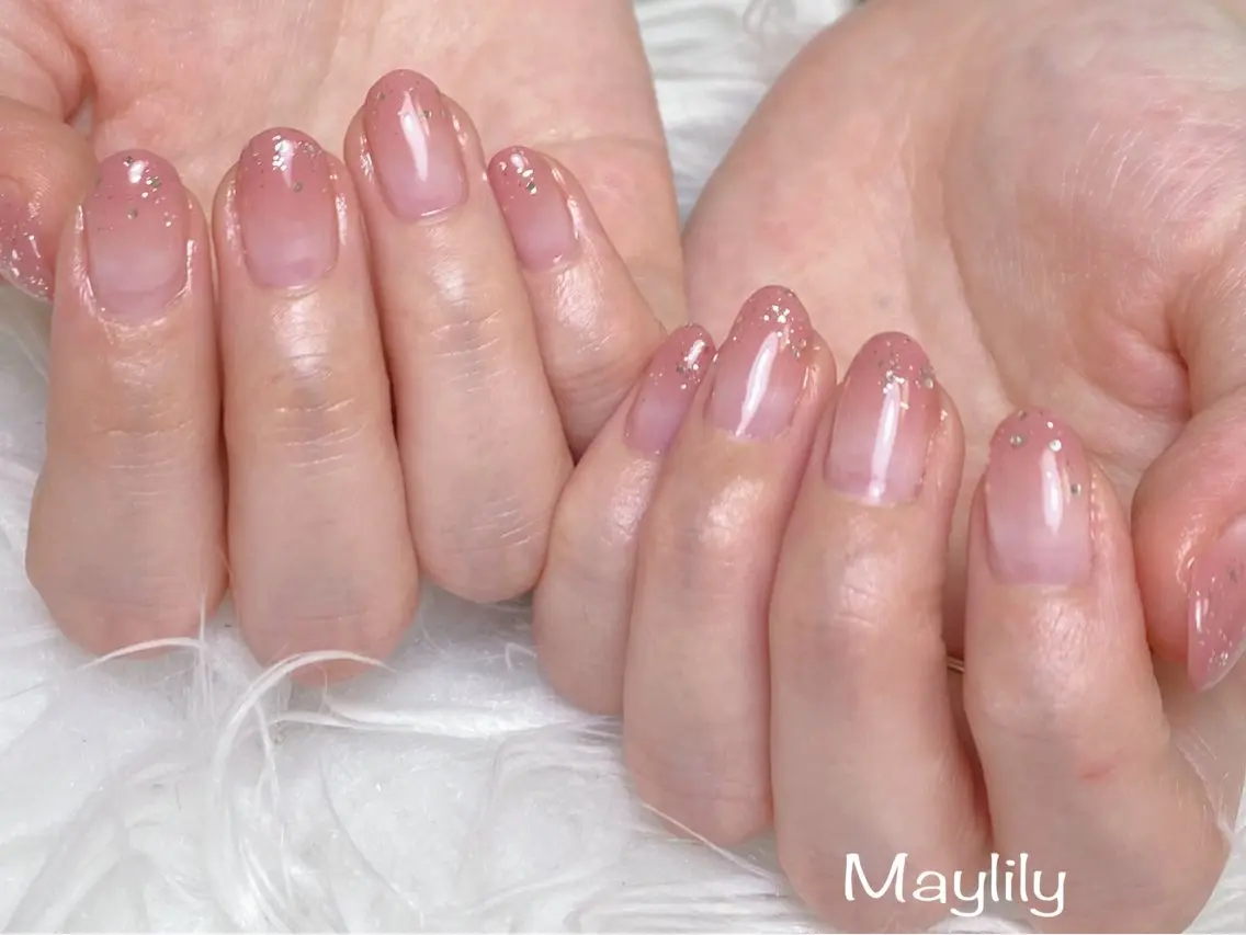 ネイル グラデーション キラキラネイル ハンドネイル Nail salon Maylilyのネイルデザイン