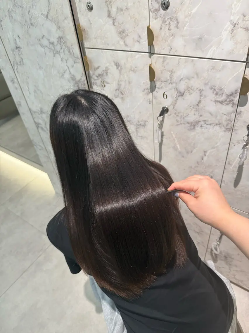 ロング カラー 透明感カラー/ カット🎀あつこ🎀のヘアスタイル