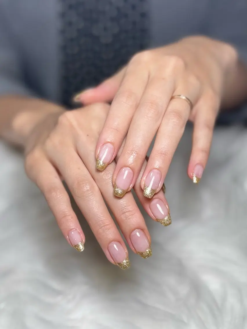 ネイル オーロラネイル チークネイル フットネイル フレンチネイル ジェルネイル ハンドネイル Nichi Nailsのネイルデザイン
