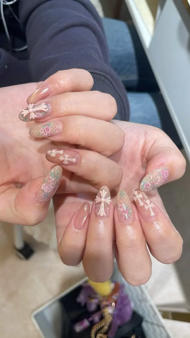 ネイル ハンドネイル SunNail池袋 🍧エミリーのネイルデザイン
