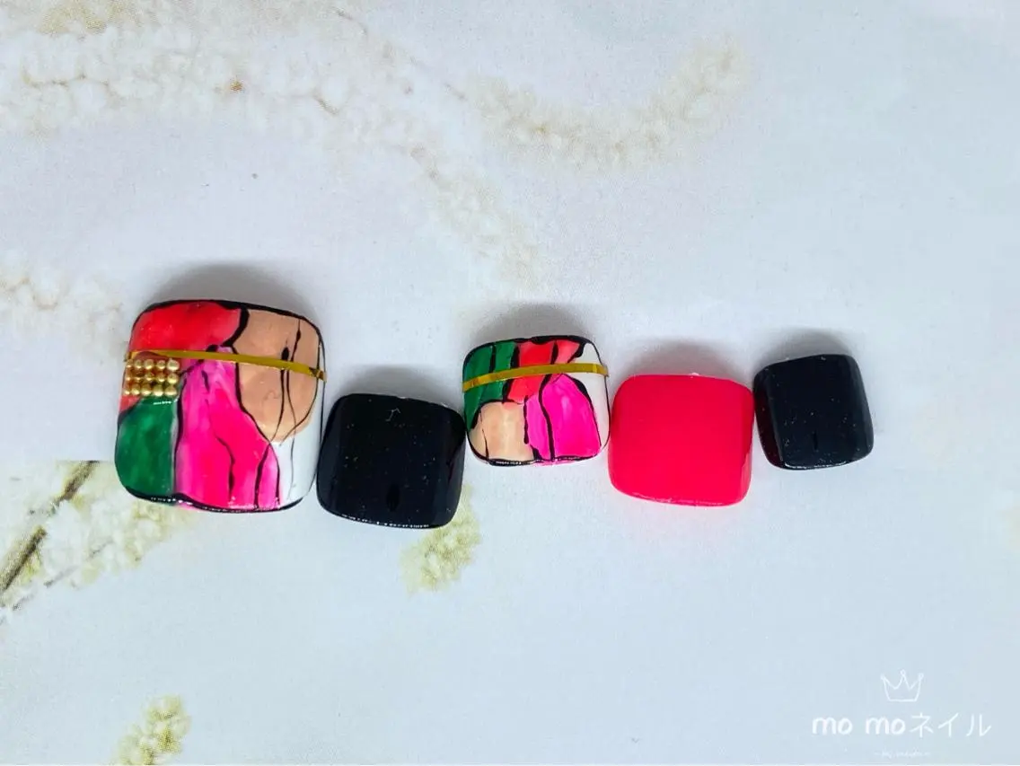 ネイル フットネイル MOMO nailのネイルデザイン