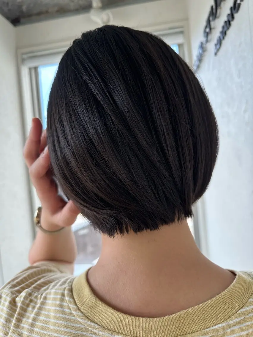 ショート 顔周りカット ハイライト 髪質改善 レイヤーカット ショートヘア うる艶カラー美容師 ayumiのヘアスタイル