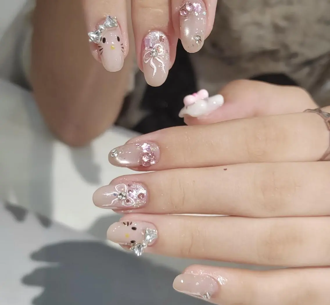 ネイル ハンドネイル ハンドケア 🍑 momo_nailのネイルデザイン