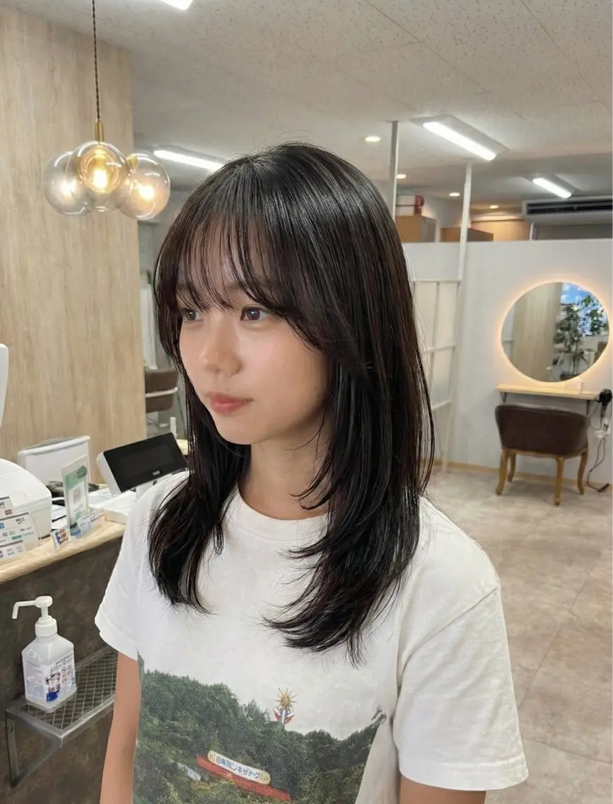 ミディアム カラー カット ヘアカラー トリートメント 口コミ150件超え 💬☘️笹岡航太のヘアスタイル