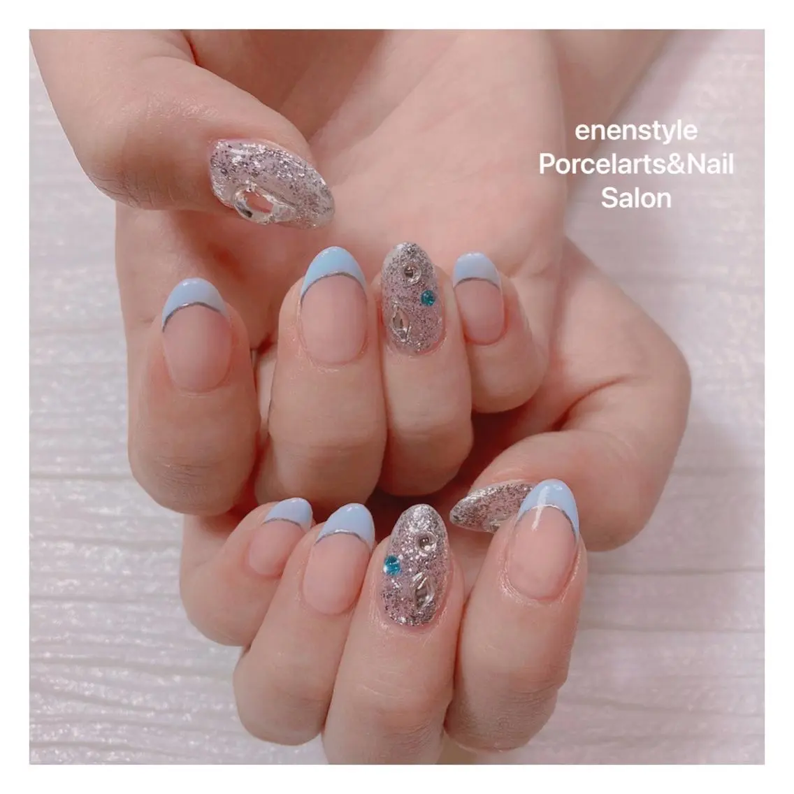 ミディアム ネイル ハンドネイル 🐾enen style 🐾のネイルデザイン