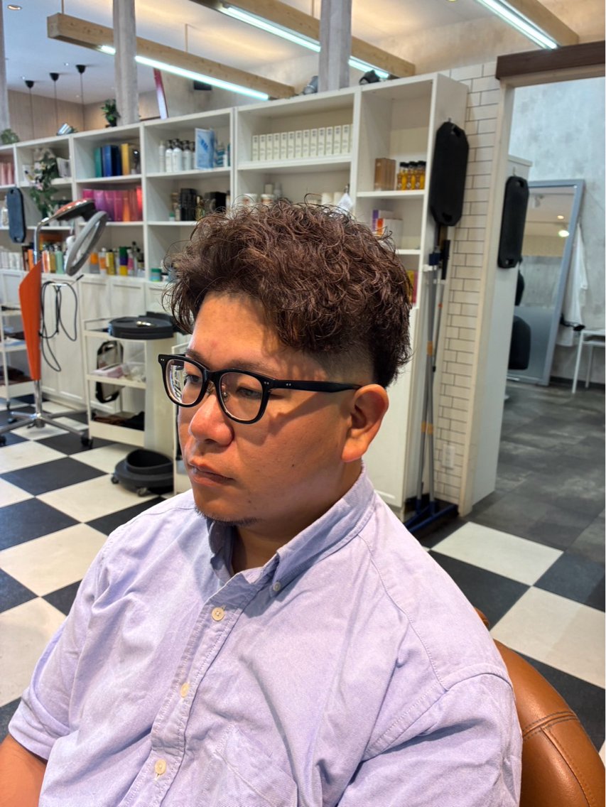 パーマ メンズ 山中 悠人のヘアスタイル