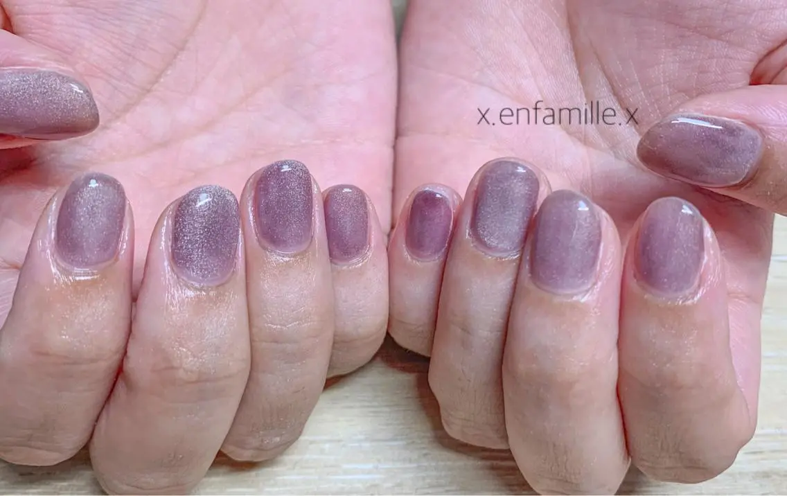 ネイル マグネットネイル ハンドネイル nail salon en familleのネイルデザイン
