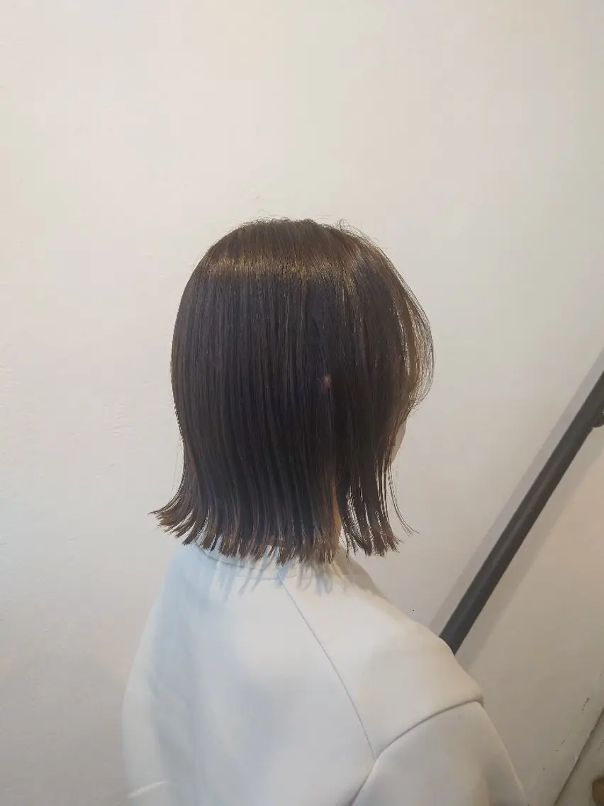 ミディアム ボブ ヘアカラー トリートメント 【pejite】 小沼 勇貴のヘアスタイル
