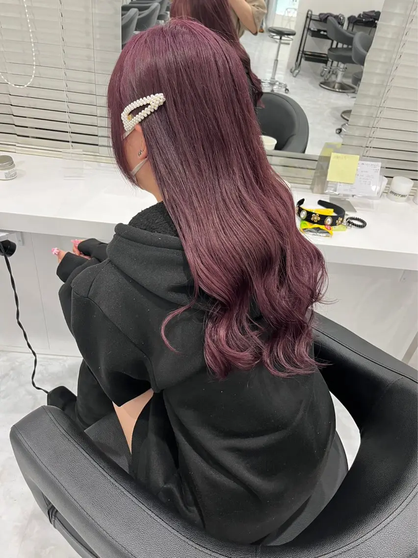 ミディアム メンズ 艶感ミルクティー🤍 色落ち綺麗🤍ともやのヘアスタイル