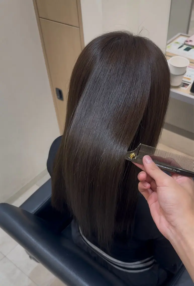 ロング ヘアカラー トリートメント かんた /百道浜・髪質改善のヘアスタイル