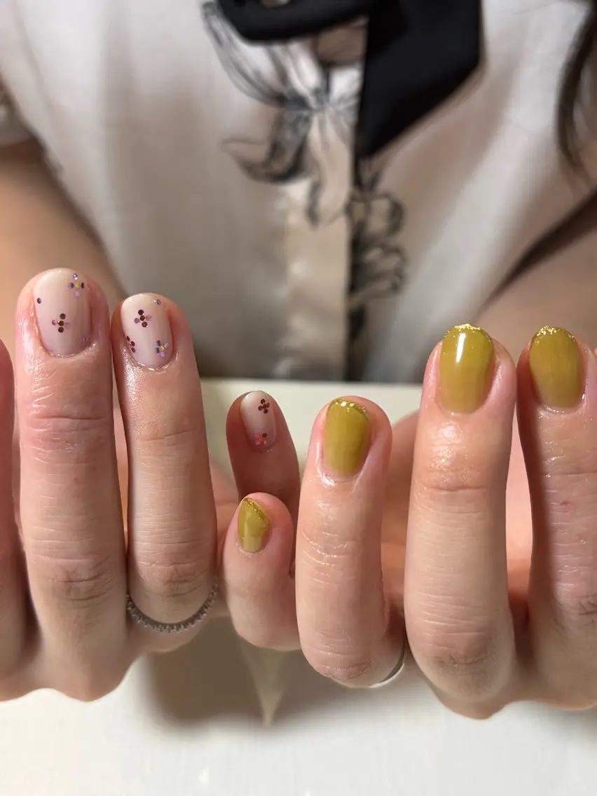 ネイル ミラーネイル 春日井BELEA 川村のネイルデザイン