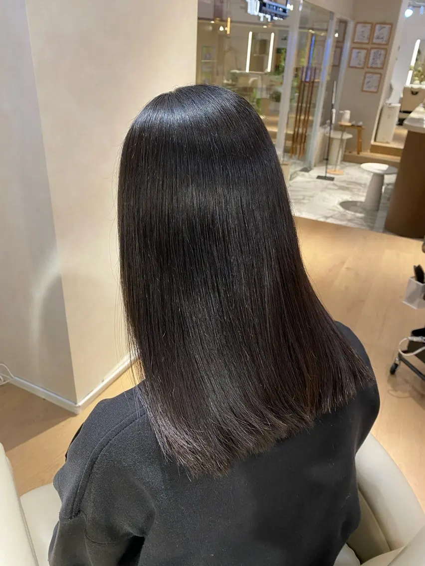 セミロング パーマ 髪質改善 ストレートパーマ 髪質改善ストレート ✂️前田龍之介のヘアスタイル