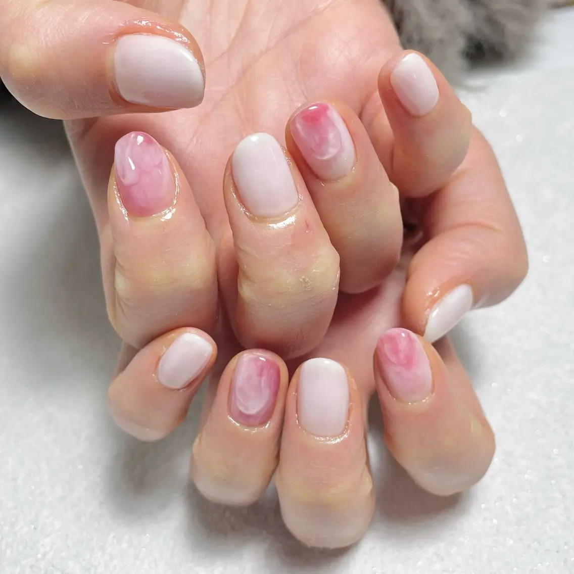 ネイル ニュアンスネイル 💐irisée fleur中居のネイルデザイン