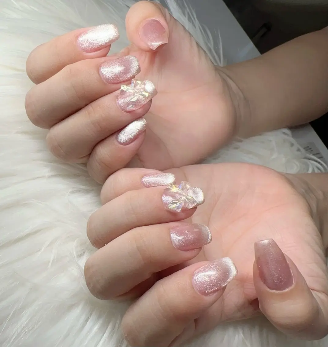 ネイル フレンチネイル マグネットフレンチ リボン Rnail. misatoのネイルデザイン