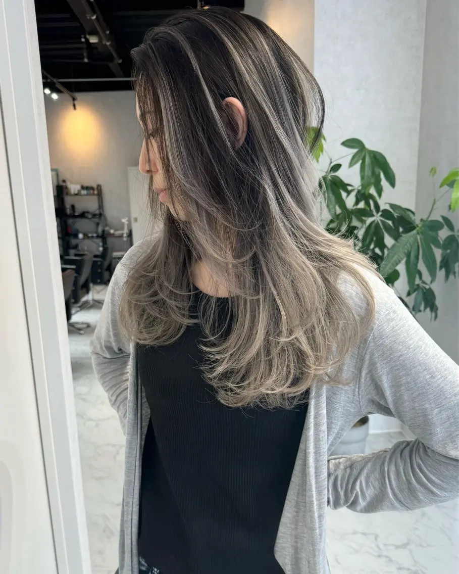 カット+バレイヤージュ+最高峰トリートメントの写真