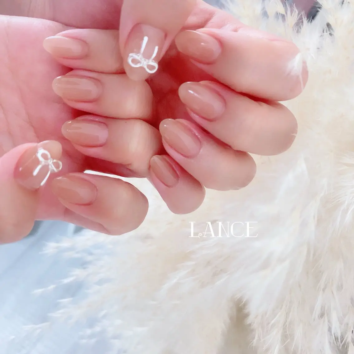 ネイル オーロラネイル フレンチネイル グラデーション キラキラネイル 韓国ネイル ハンドネイル Lance nailのネイルデザイン