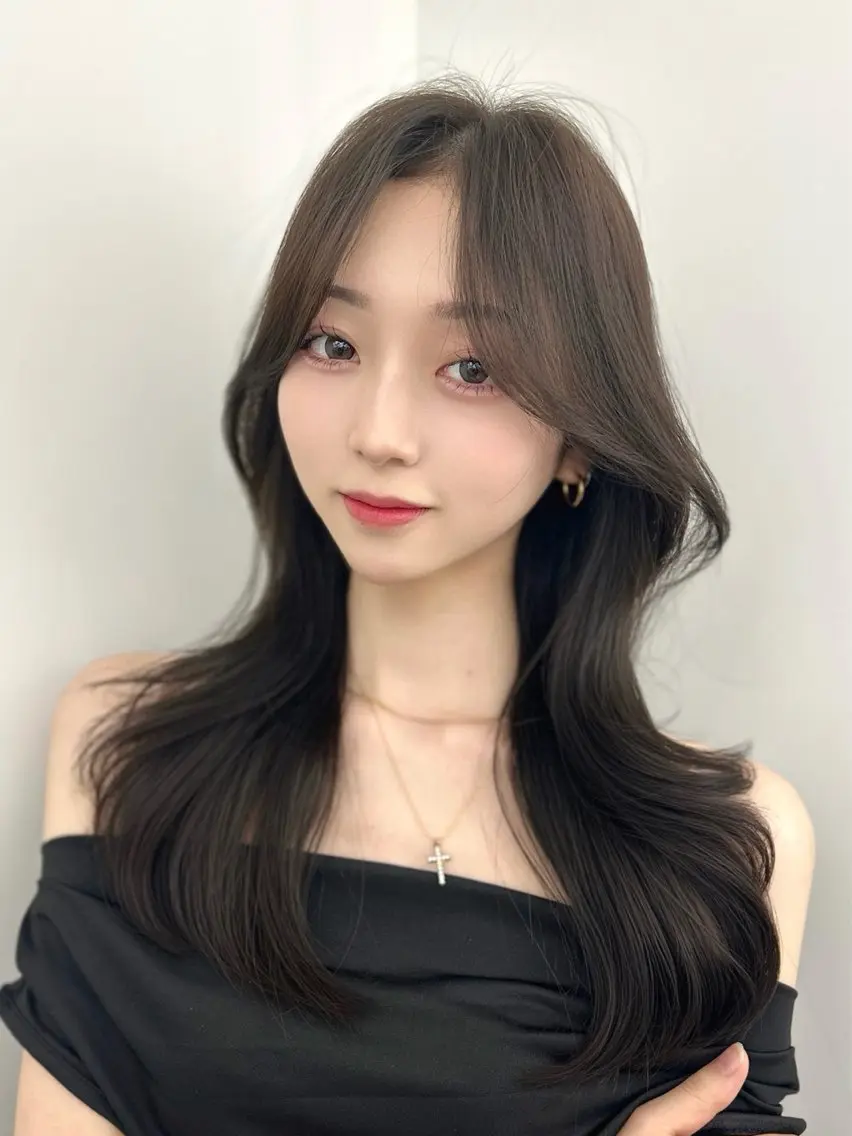 ロング カラー くびれヘア 顔周りカット 韓国風ヘア レイヤーカット 小顔カット カット ヘアカラー トリートメント 韓国ヘア/顔周り ヘアセット/加藤優里のヘアスタイル