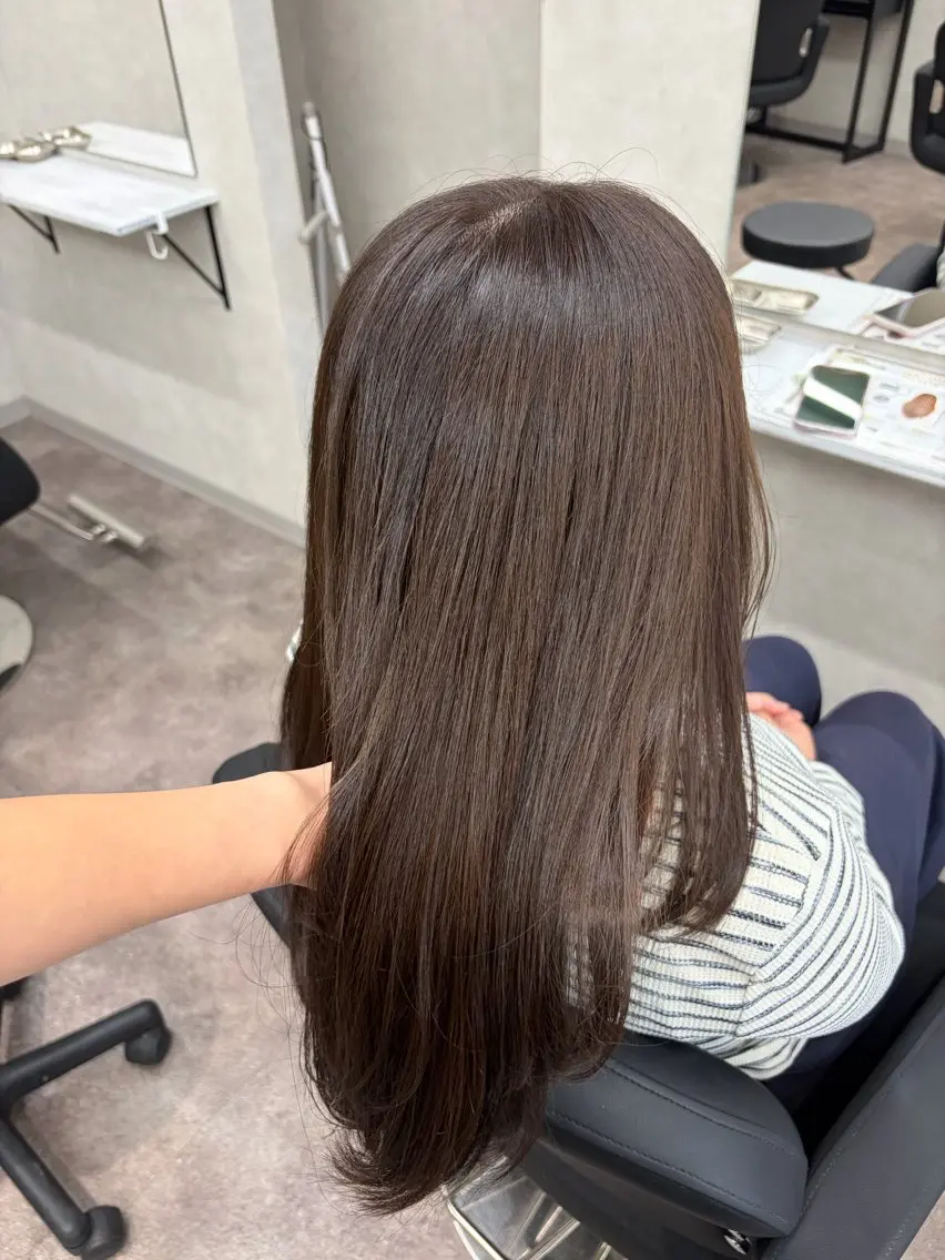 カラー ブリーチ ブラウンカラー ダブルカラー ブリーチなしカラー ヘアカラー トリートメント 艶カラー・縮毛矯正/ すずのヘアスタイル