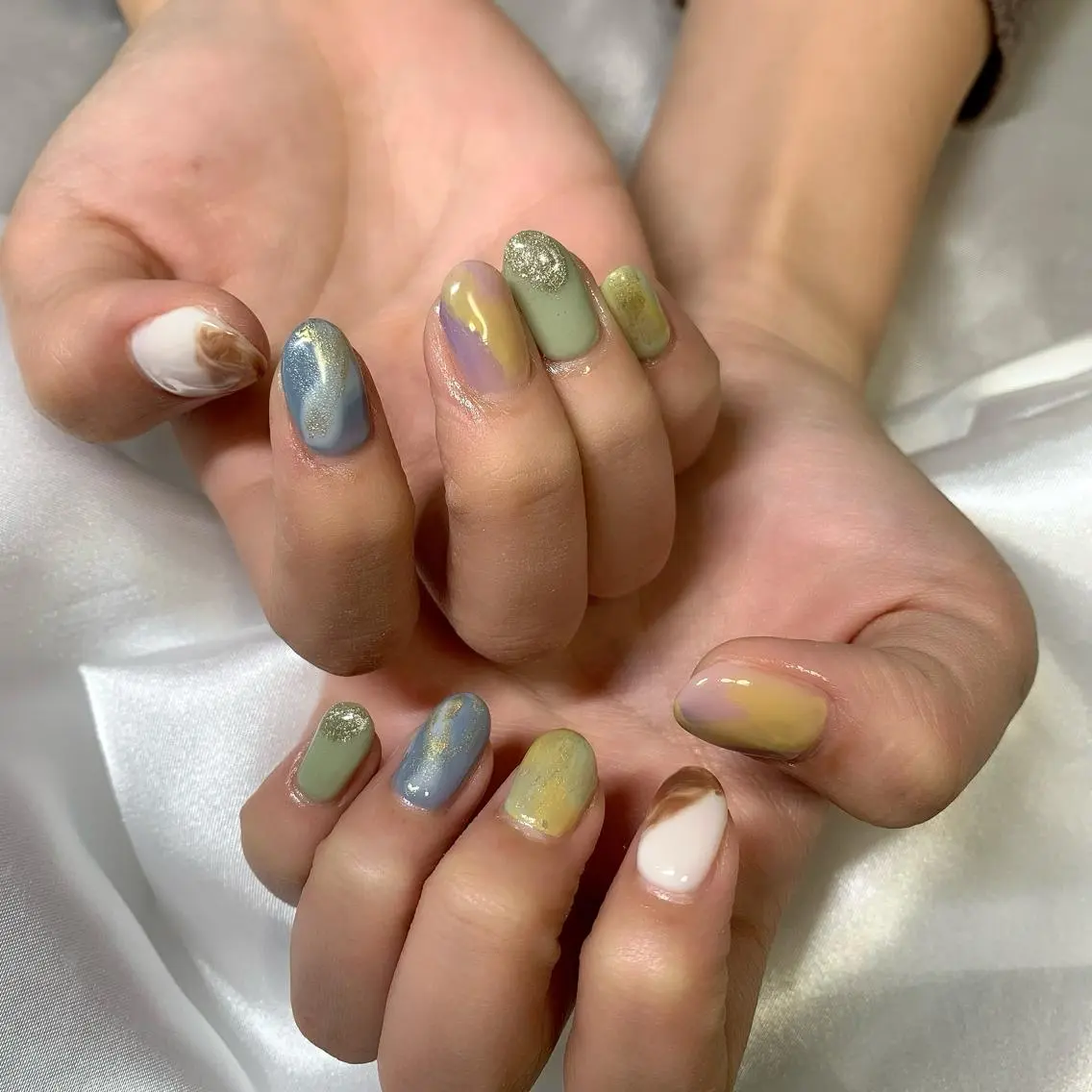 ネイル ニュアンスネイル Lucid Fleur Amiのネイルデザイン