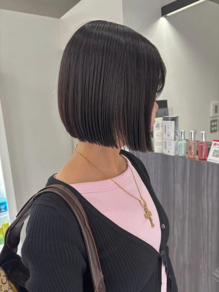 ショート ショートボブ ボブ ショートヘア カット 縮毛矯正 新村 華奈絵のヘアスタイル