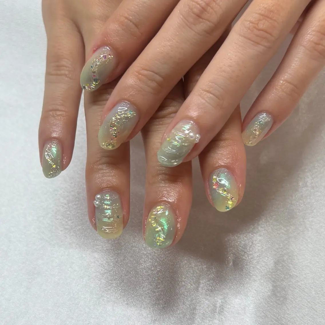 ネイル ハンドネイル Lily me.のネイルデザイン