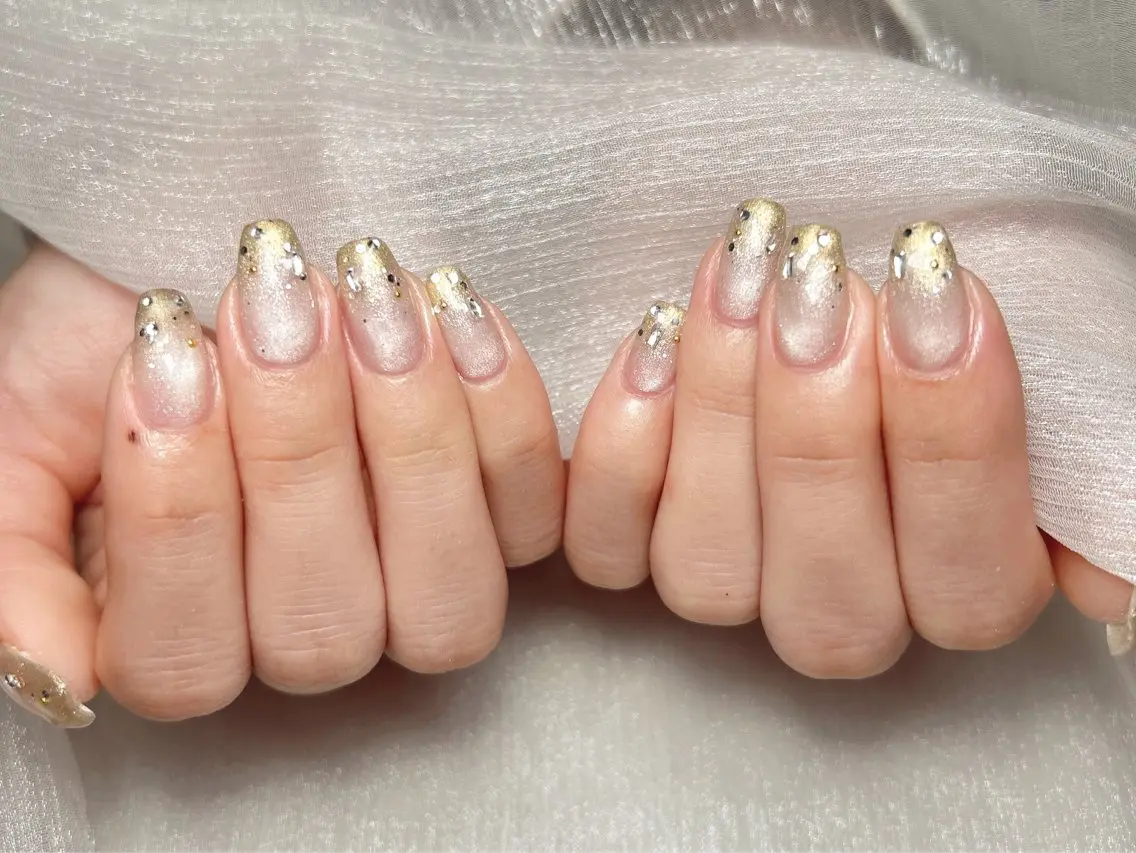 ネイル ハンドネイル オーラ ネイルサロンのネイルデザイン
