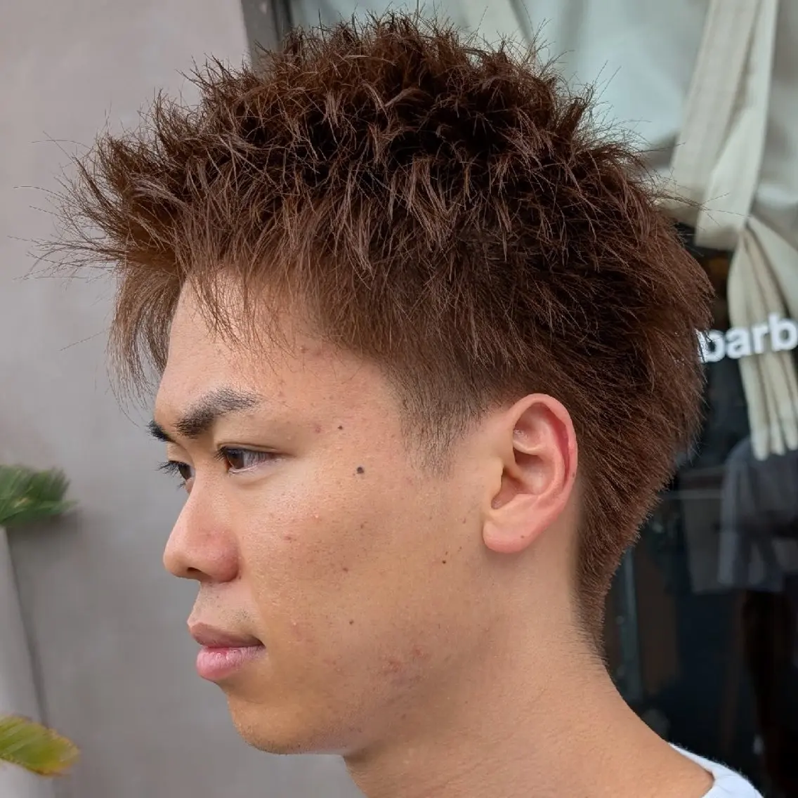 【学生応援!!】カラー代半額キャンペーン(カットは通常料金です。シェービング、眉カット込)の写真
