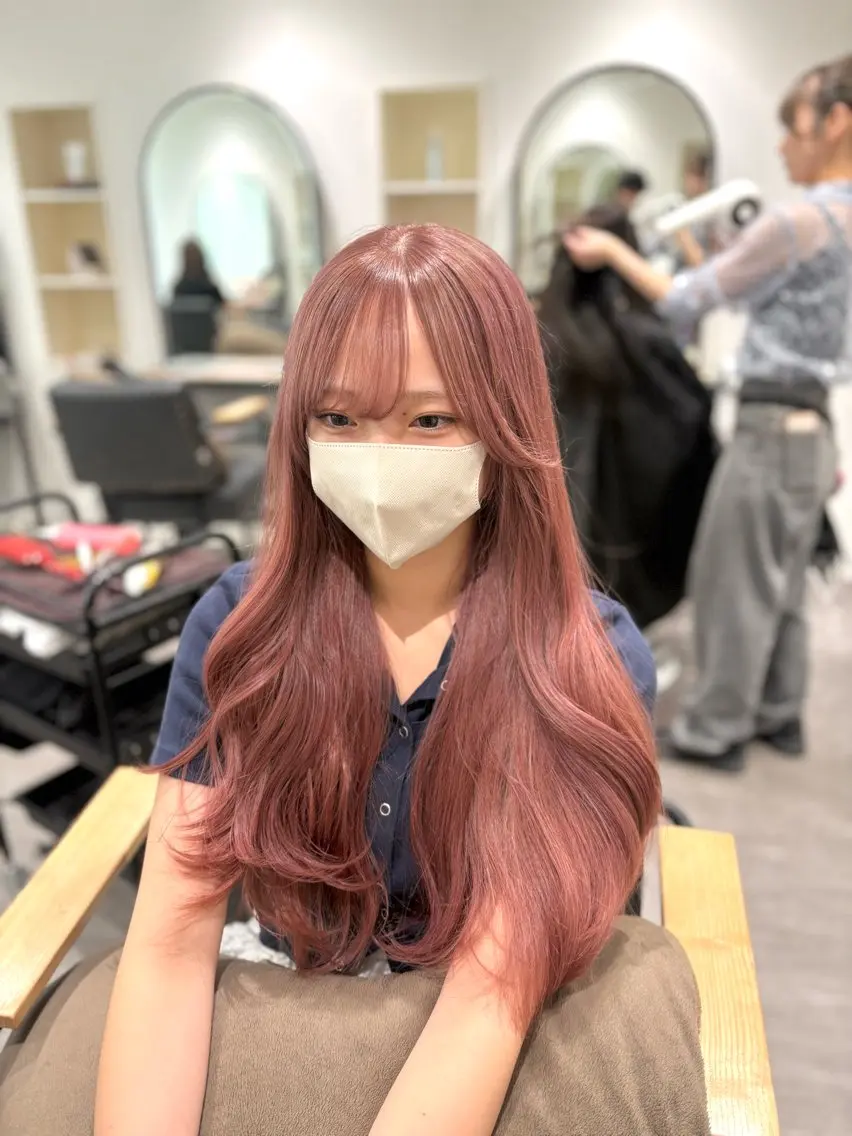 カット＋ブリーチありWカラー＋美潤トリートメント💛の写真