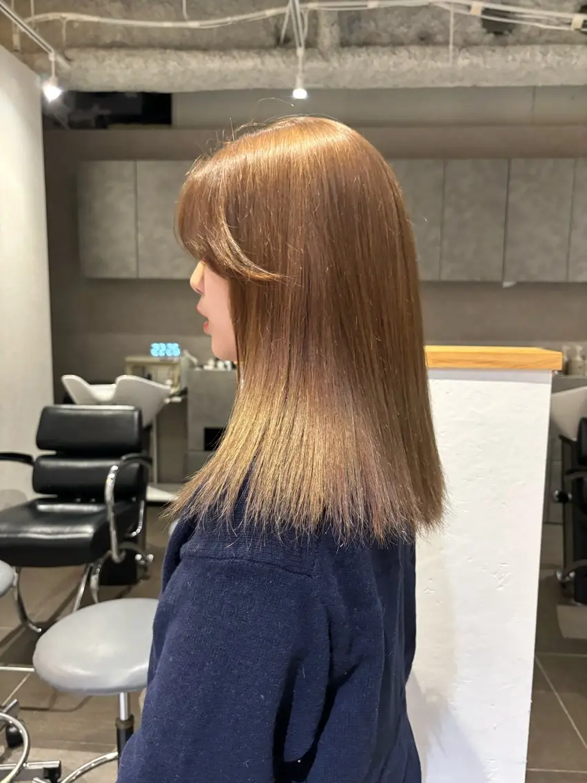 セミロング カラー 夏実 natsumiのヘアスタイル