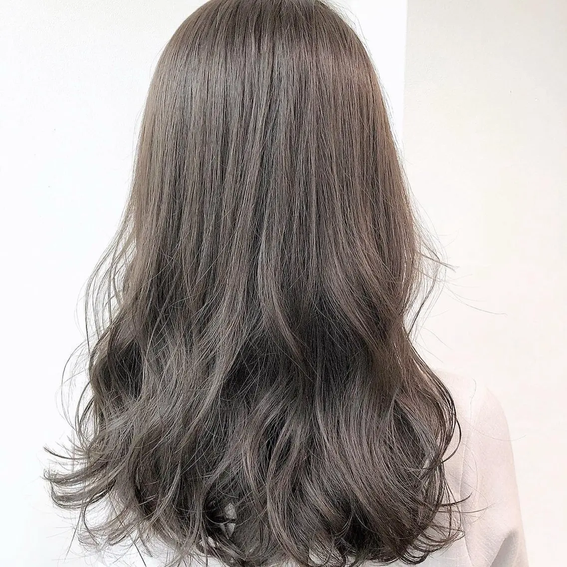 カラー ブラウンカラー ショコラグレージュ グレージュ 恵比寿🌱カナヤマ タイチのヘアスタイル