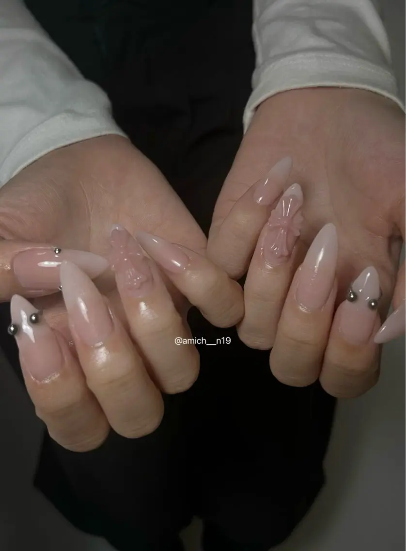 ネイル ハンドネイル ayumi ✩.*˚のネイルデザイン