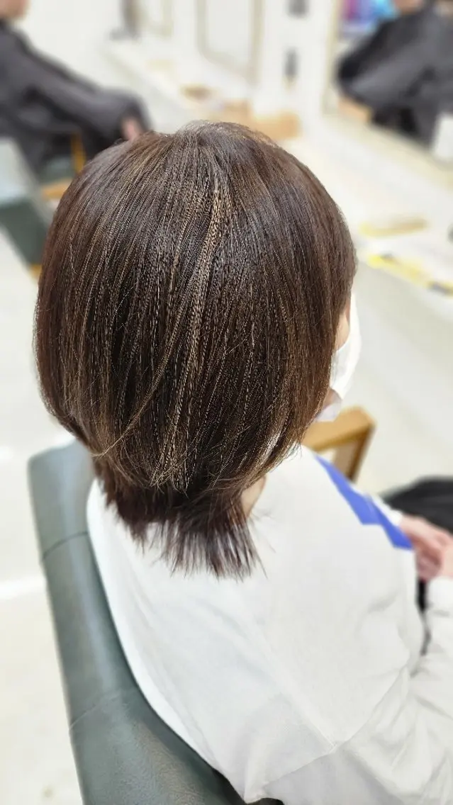 セミロング ハイライト 林慶吾/ショート /ダメージレスカラーのヘアスタイル