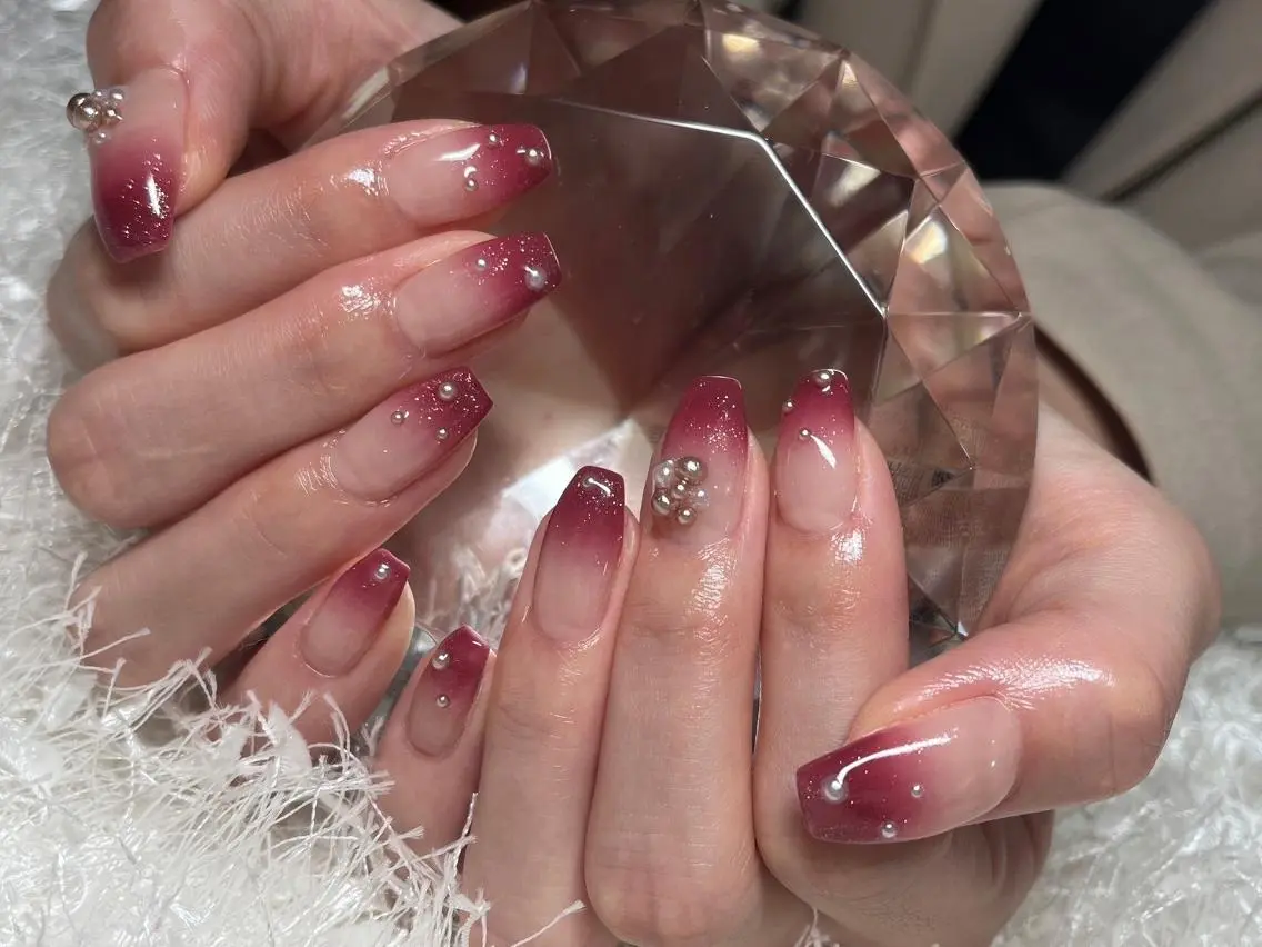 ネイル 長さ出し フレンチネイル ジェルネイル グラデーション 韓国ネイル ハンドネイル Nail&eye Belire 新宿のネイルデザイン