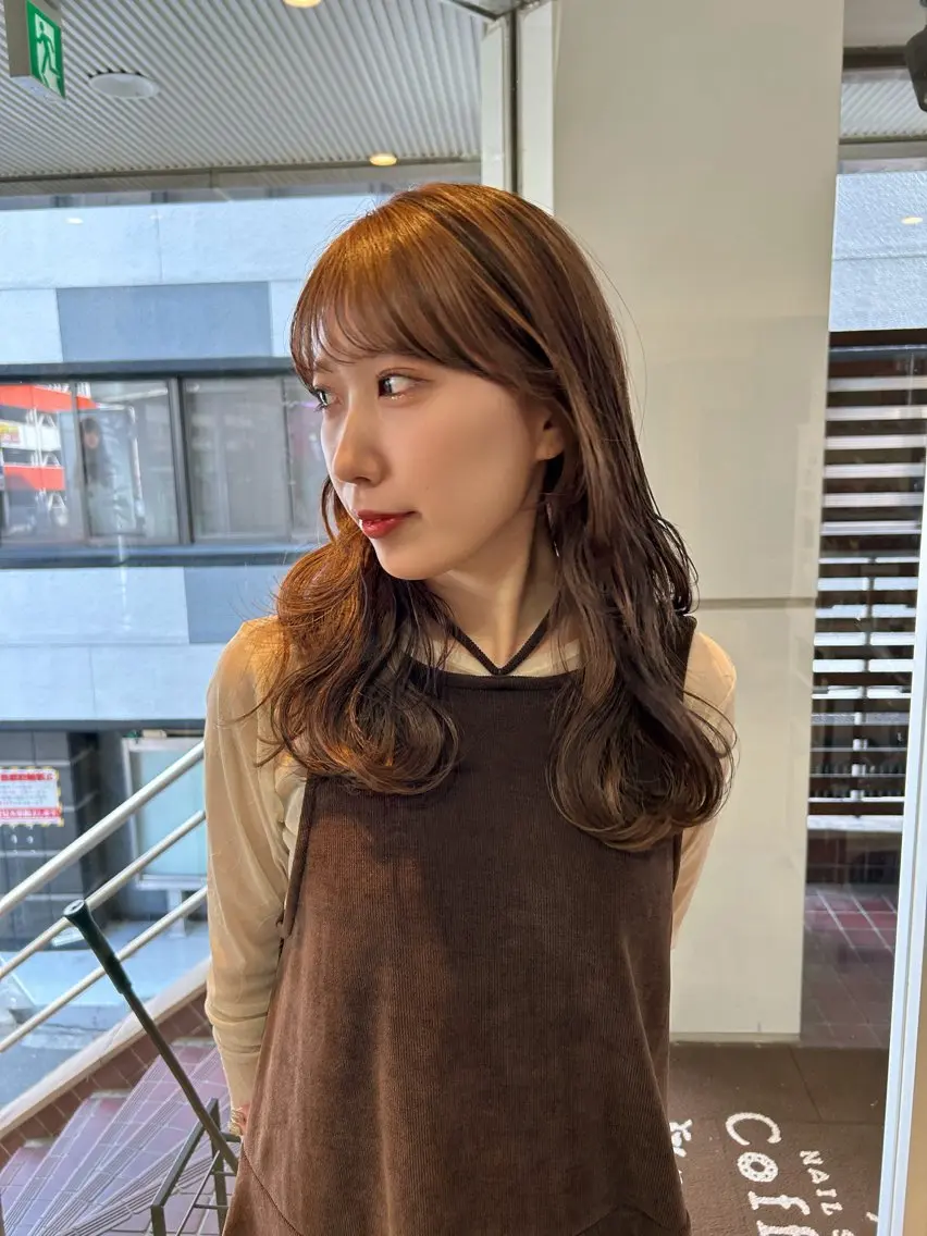 セミロング カラー ヘアカラー 甲斐 司のヘアスタイル