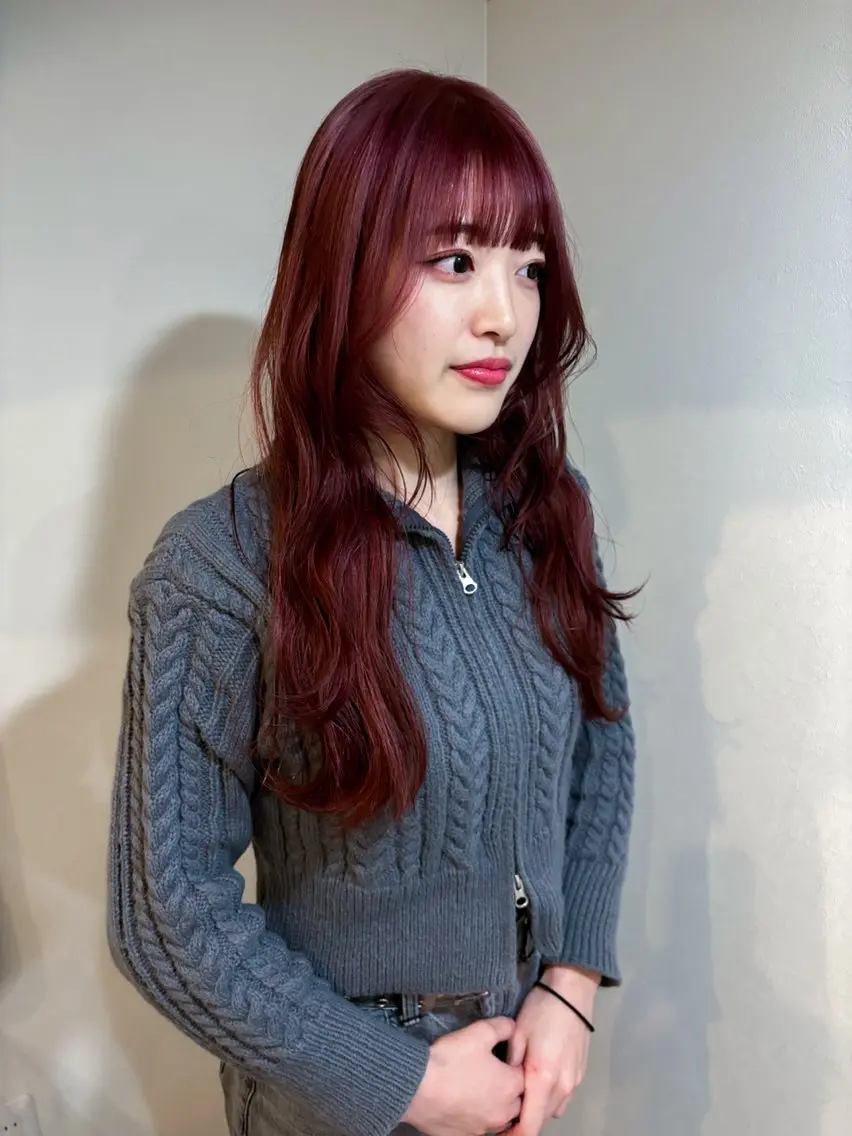 ロング カラー ブリーチ カシス ピンクカラー カット ヘアカラー 🩵izu 🩵のヘアスタイル