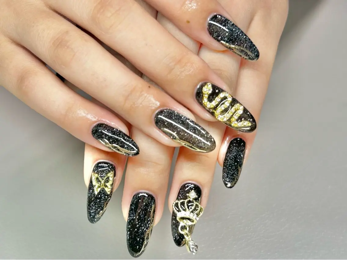 ネイル フラッシュネイル ミラーネイル RaiK NaiL ライクネイルのネイルデザイン